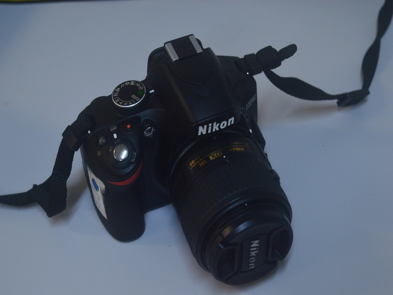 Nikon D3200 - Kit 18-55 mm